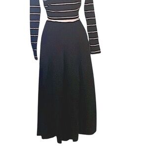 Vintage Rod’s Black High Waisted Pleated Wide Leg Cropped Capri Culotte Pants S